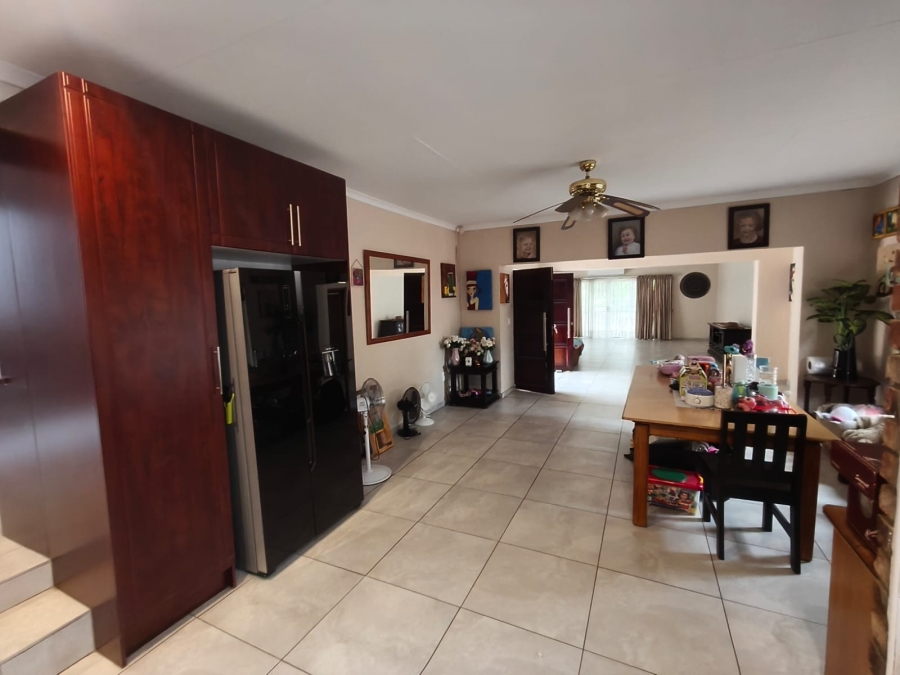 5 Bedroom Property for Sale in Cashan North West